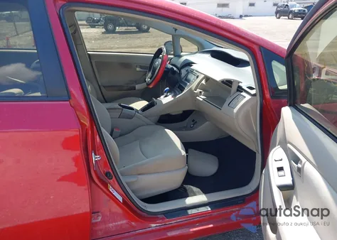 2015 Toyota Prius Two из США, поврежденный, VIN JTDKN3DU7F0446020